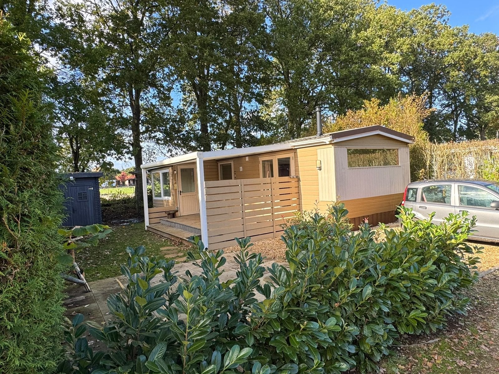 Mooi chalet met aanbouw en overkapping, Tot en met 2