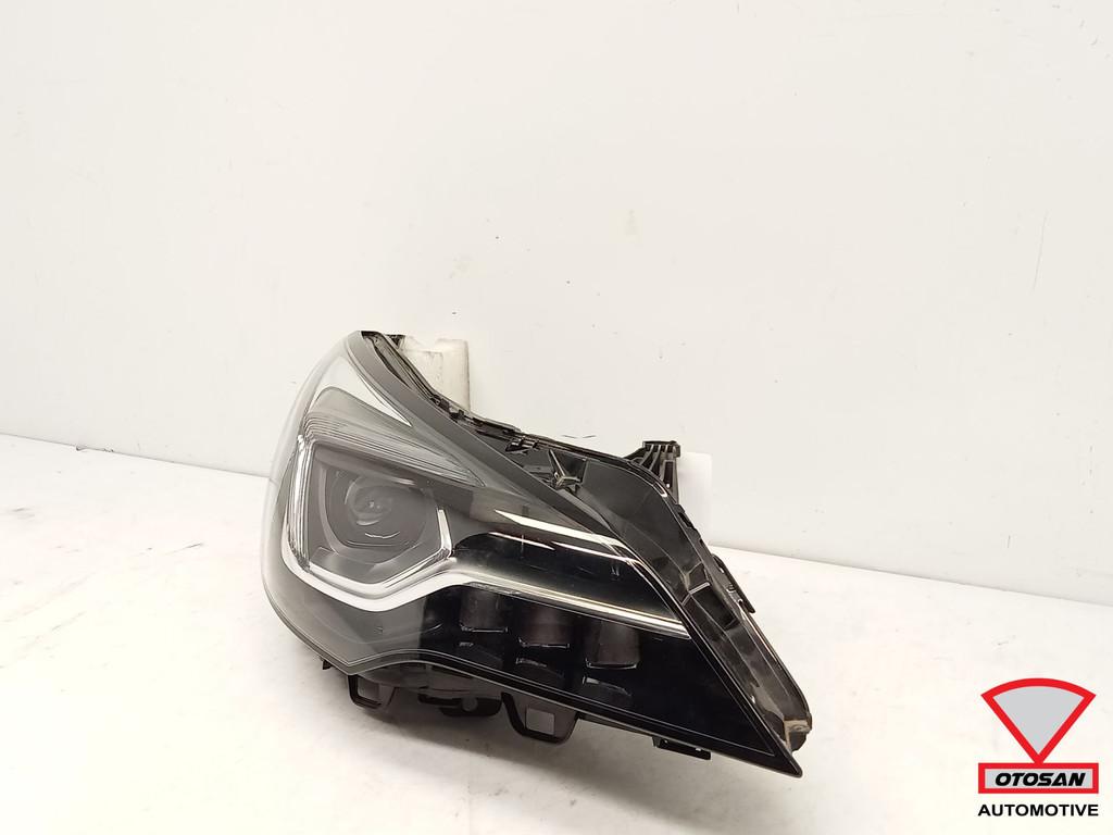 Opel Astra K 2015+ Lux LED Koplamp Rechts 39111150, Auto-onderdelen, Verlichting, Gebruikt, Opel Automobile GmbH, Ophalen of Verzenden
