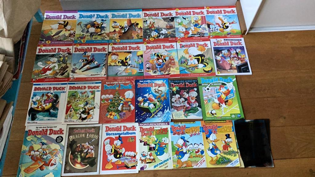 Donald Duck albums oa vrolijke stripverhalen. Per stuk €1,-, Boeken, Meerdere comics, Ophalen of Verzenden, Gelezen, Europa