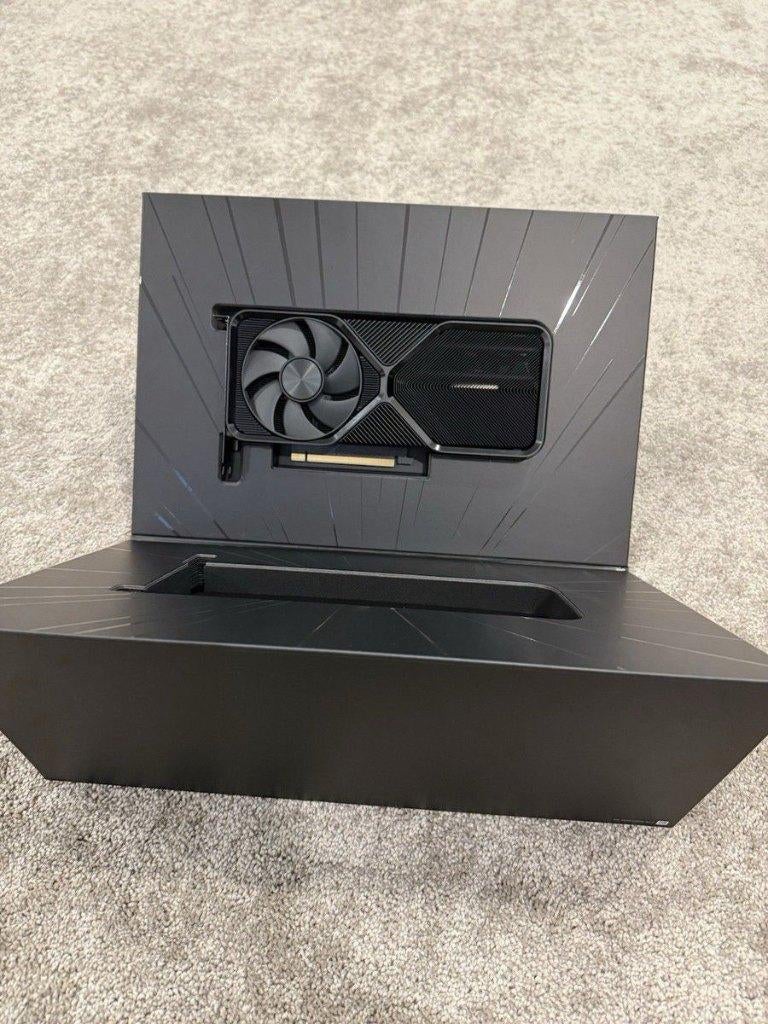 NVIDIA GeForce RTX 4070 Super Founders Edition 12GB GDDR6X, GDDR6, PCI-Express 4, Ophalen of Verzenden, Zo goed als nieuw