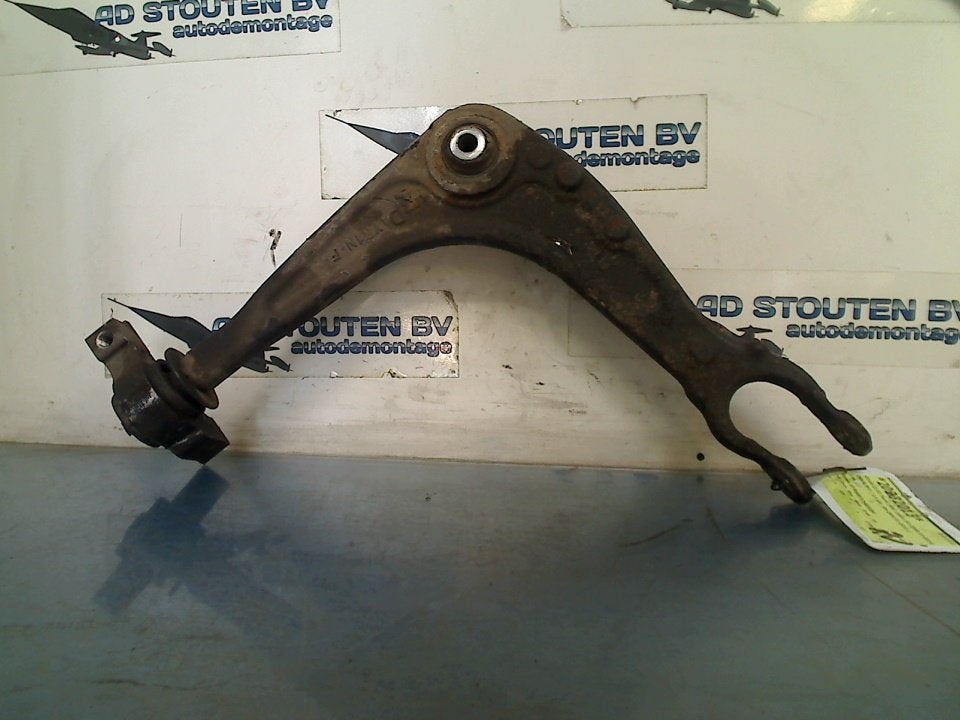 Draagarm Links Voor Citroën C5 III Tourer (RW) 2008, Gebruikt, Citroën, Kontakt-citroen@citroen.com, Citroën Deutschland GmbH