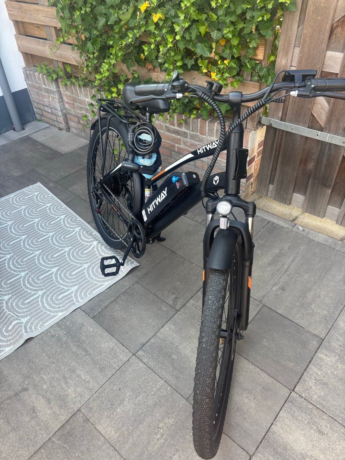 Hitway elektrische fiets, zo goed als nieuw, Zo goed als nieuw, 51 tot 55 cm, 50 km per accu of meer, Ophalen