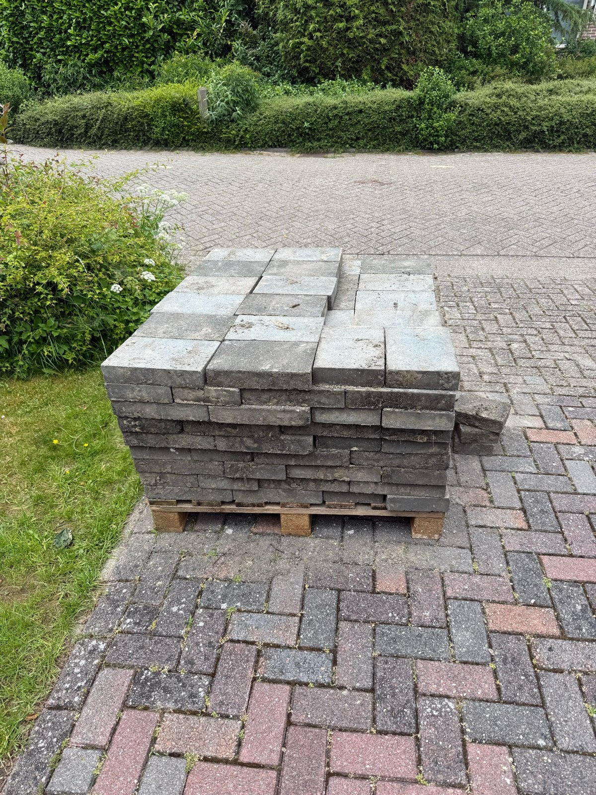 Gratis tegels voor tuin of terras, Ophalen, Overige materialen, Gebruikt, 60 cm of meer