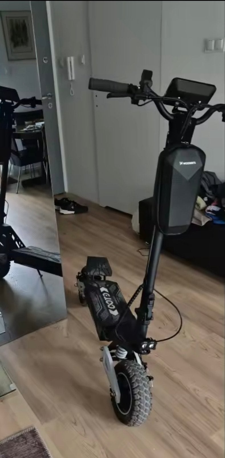 Stoere elektrische step met off-road banden, Ophalen, Zo goed als nieuw, Elektrische step (E-scooter)