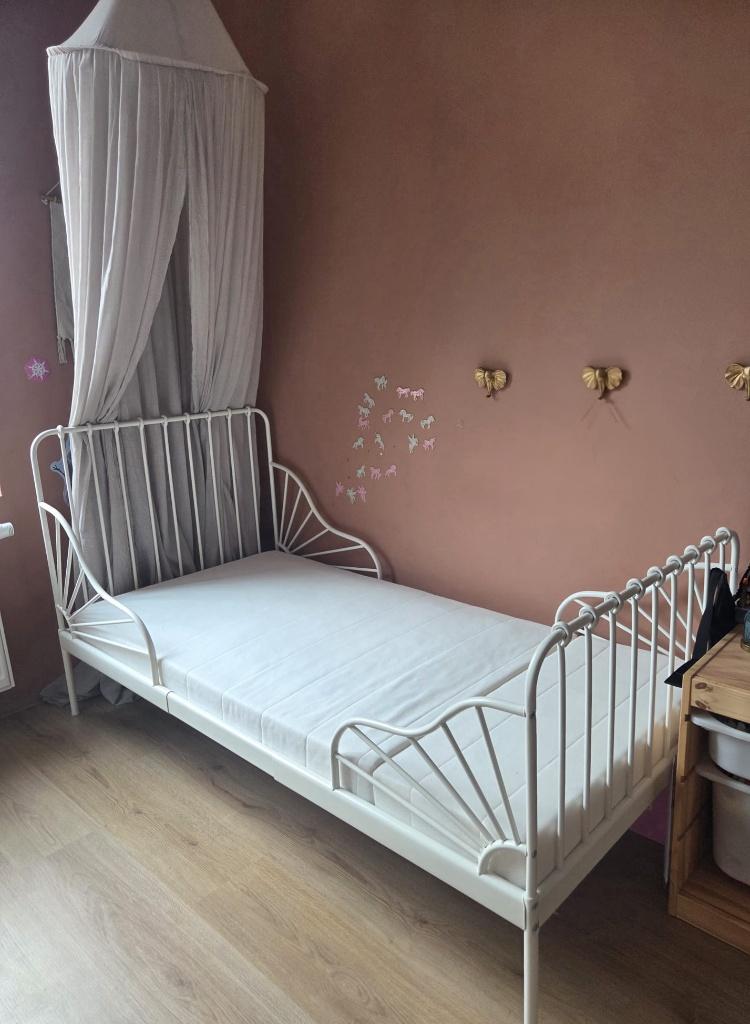 Ikea Minnen - Meegroeibed wit, 70 tot 85 cm, Zo goed als nieuw, 180 cm of meer, Ophalen