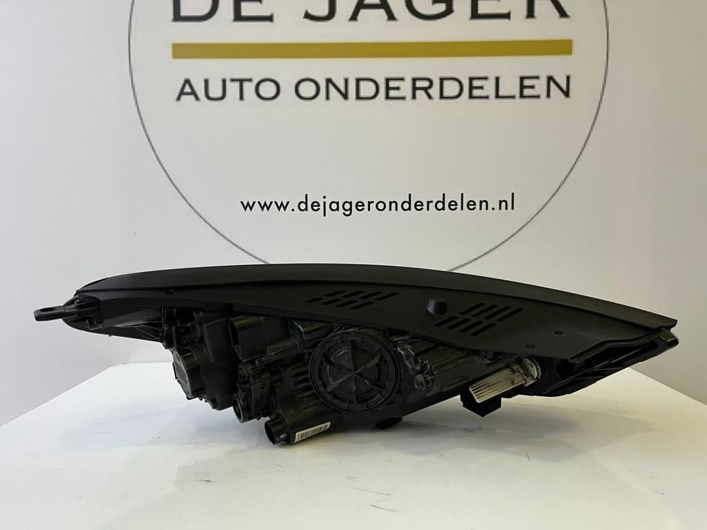 HYUNDAI TUCSON LED KOPLAMP LINKS 92101-D7100, Auto-onderdelen, Gebruikt, Heolleung-ro 12
06797  Seoul, Ophalen of Verzenden, Info@hyundai.com
