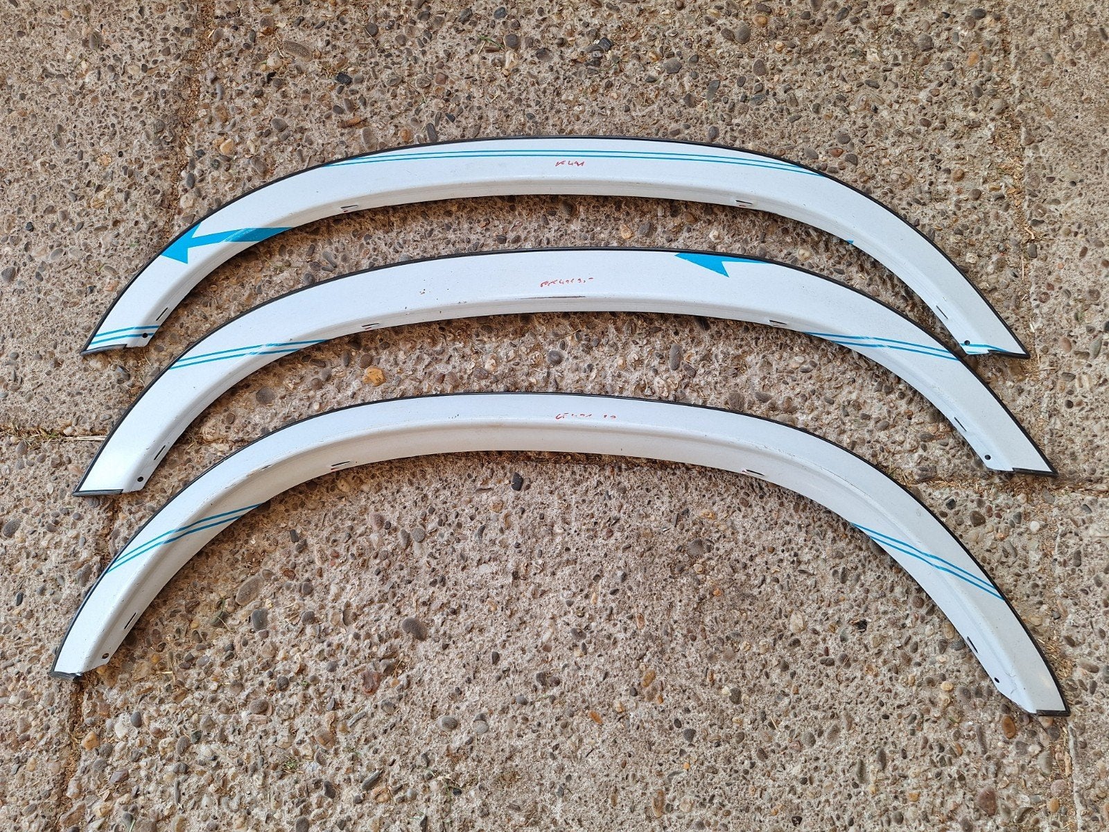 3 st, chroom sierlijst spatscherm randen voor Mercedes W124, Ophalen, Nieuw, Mercedes-Benz, Spatbord