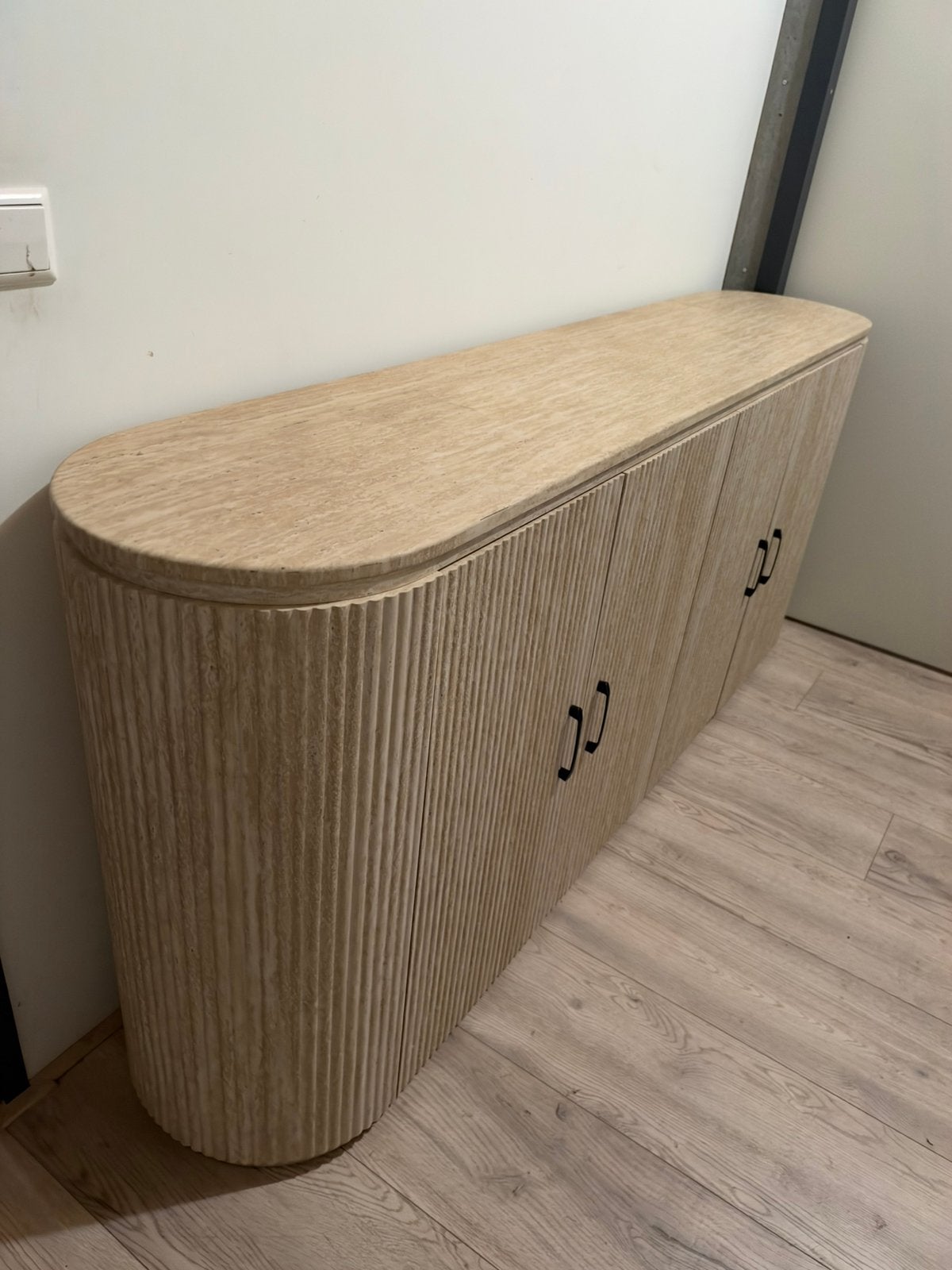 Travertin Dressoir - Stijlvol & Uniek! In het Bruin of Crème, Ophalen of Verzenden, Nieuw, Overige materialen, Travertin