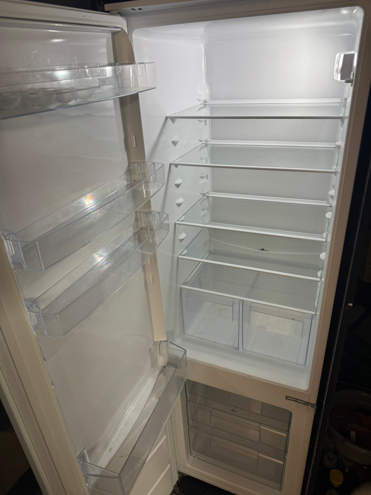 ZNLE18FS1 Zanussi koelvriescombinatie, Ophalen, Gebruikt, 200 liter of meer, Met aparte vriezer