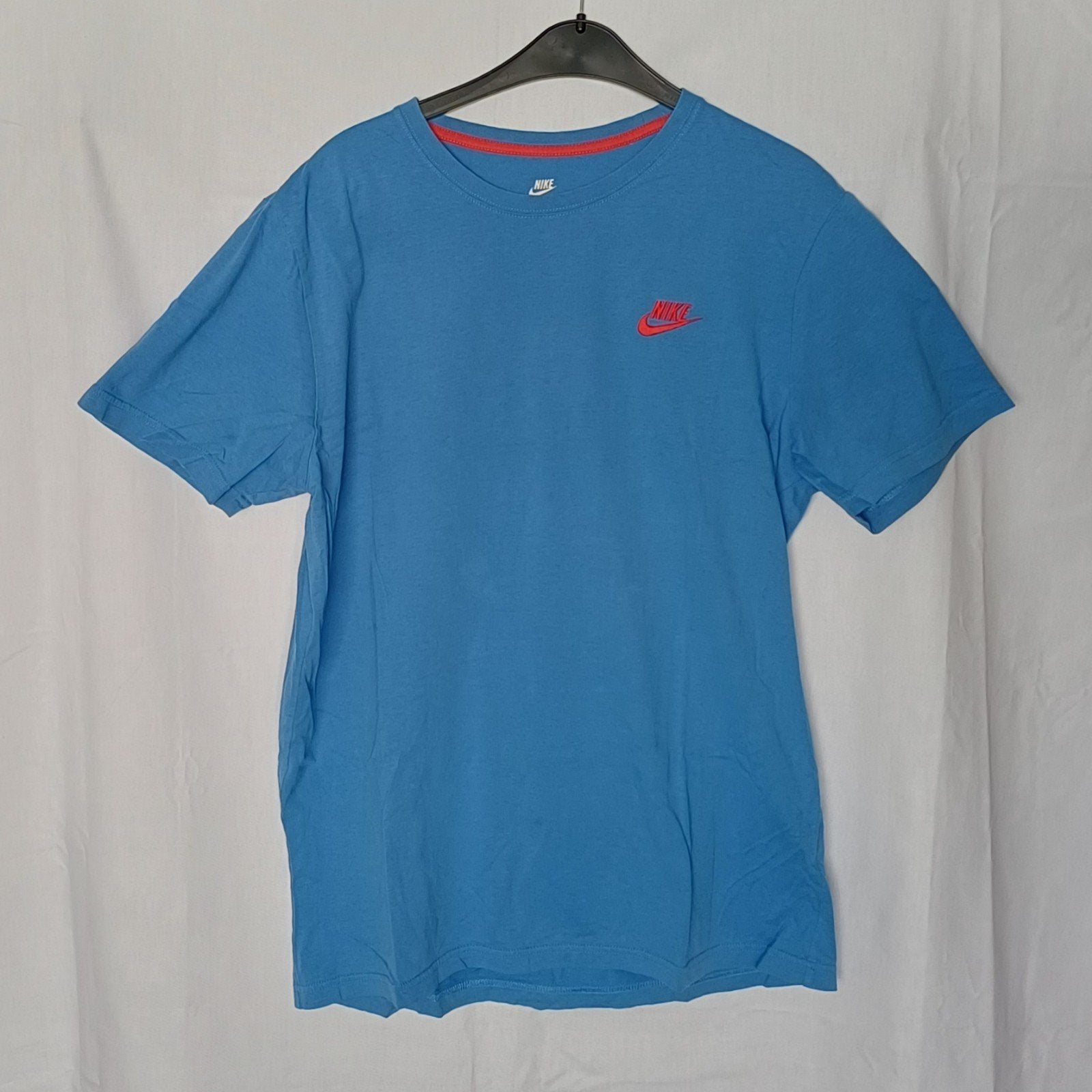 3 Katoenen Nike T-shirts+1 Fila (L)
Nike Geel (L), Maat 52/54 (L), Blauw, Nike, Ophalen of Verzenden