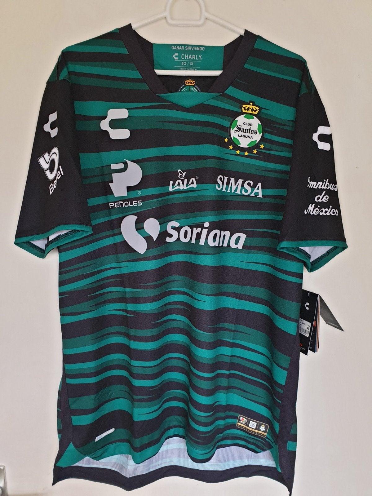 Origineel uitshirt Santos de Laguna XL (BNWT), Maat XL, Ophalen of Verzenden, Zo goed als nieuw, Shirt
