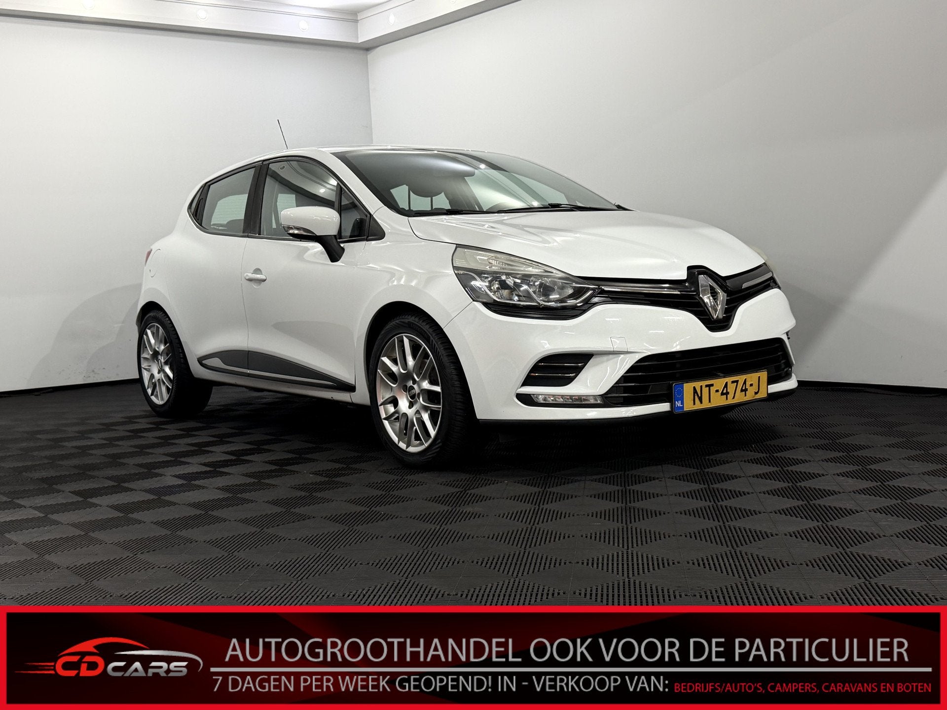Renault Clio 1.5 dCi Ecoleader Zen Airco, Parkeersensoren, N, Auto's, Voorwielaandrijving, Stof, Gebruikt, Wit