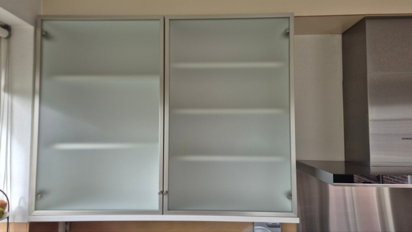 Siematic Keukenkast met glazen deuren, Ophalen, Gebruikt, 100 tot 150 cm, 25 tot 50 cm
