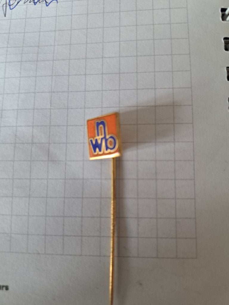 Speldje van de Nederlandse wandelbond Apeldoorn., Verzamelen, Speldjes, Pins en Buttons, Ophalen of Verzenden, Zo goed als nieuw