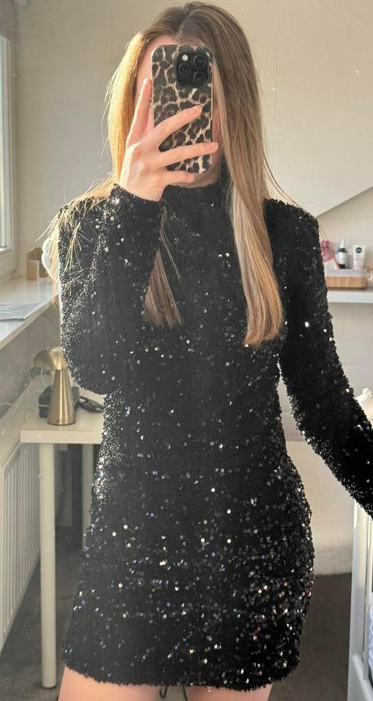 Zwart glitter jurkje, Kleding | Dames, Gelegenheidskleding, Verzenden, Zwart, Cocktailjurk, Zo goed als nieuw