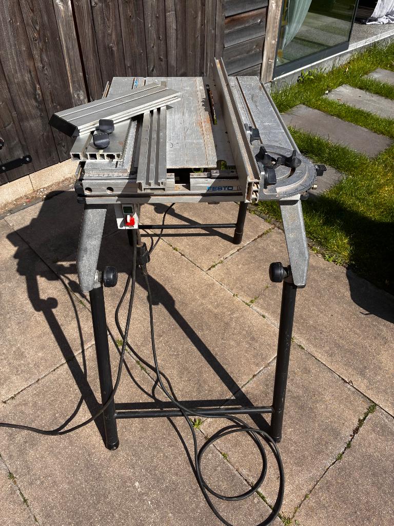 Festo Basis Plus Zaagtafel inc Zaagmachine & Schuiftafel!, Ophalen, Cirkelzaag, 70 mm of meer, 1200 watt of meer