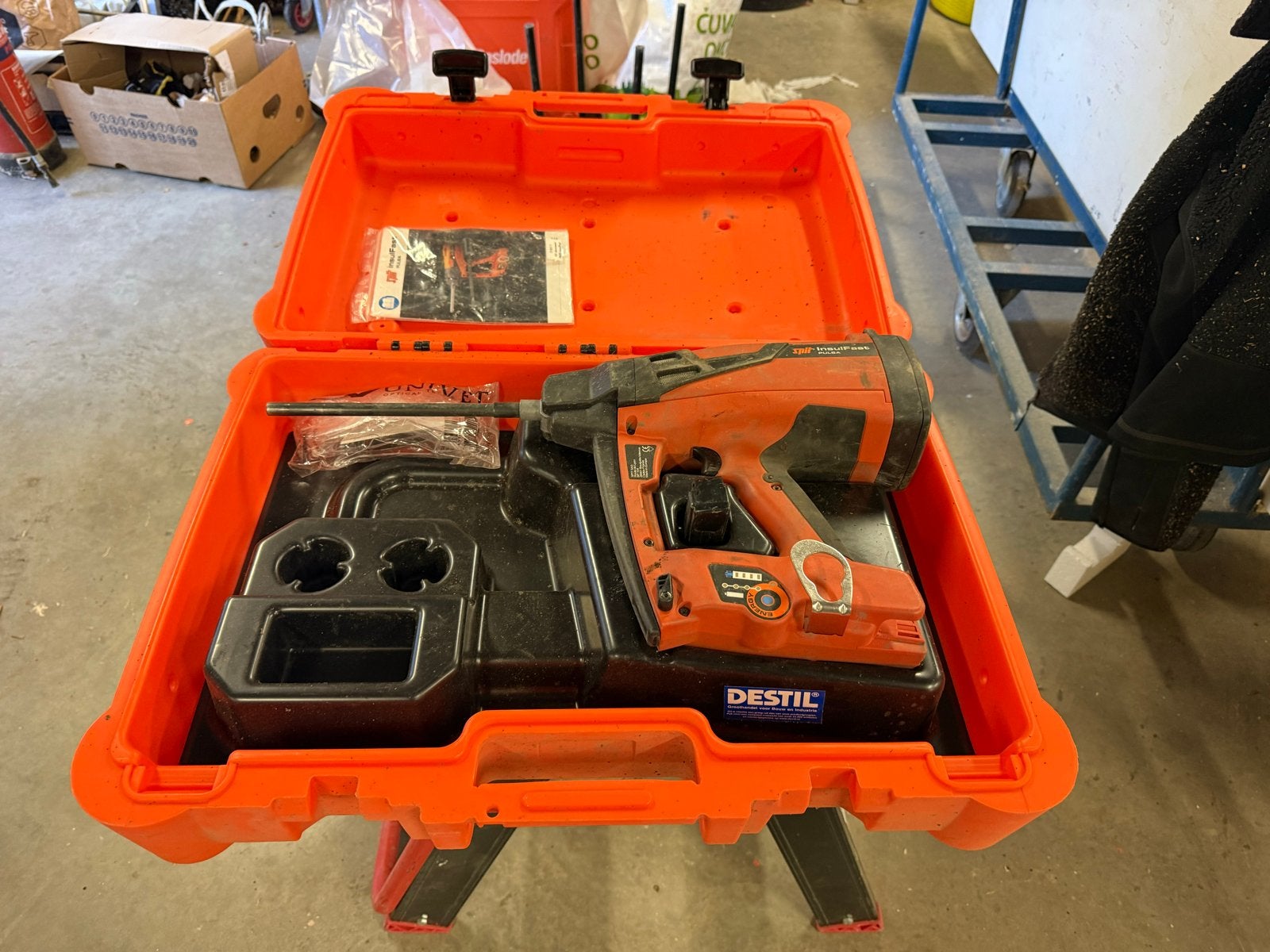 Spit InsulFast Pulsa Isolatie Bevestigingsapparaat, Ophalen, Gebruikt, 600 watt of meer, Overige typen
