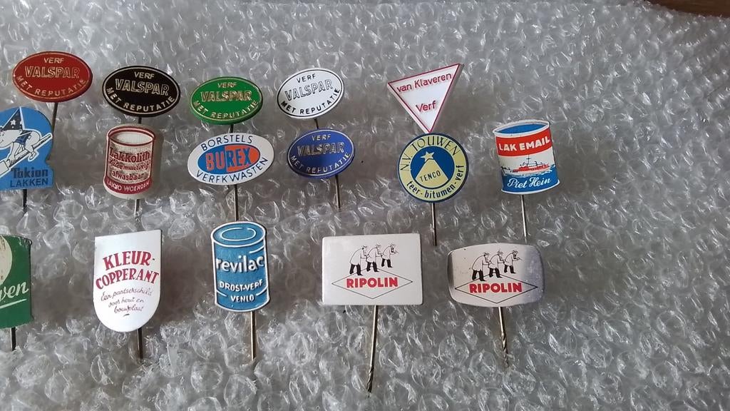 21 verschillende speldjes verf, lak, beits, Verzamelen, Ophalen of Verzenden, Overige onderwerpen