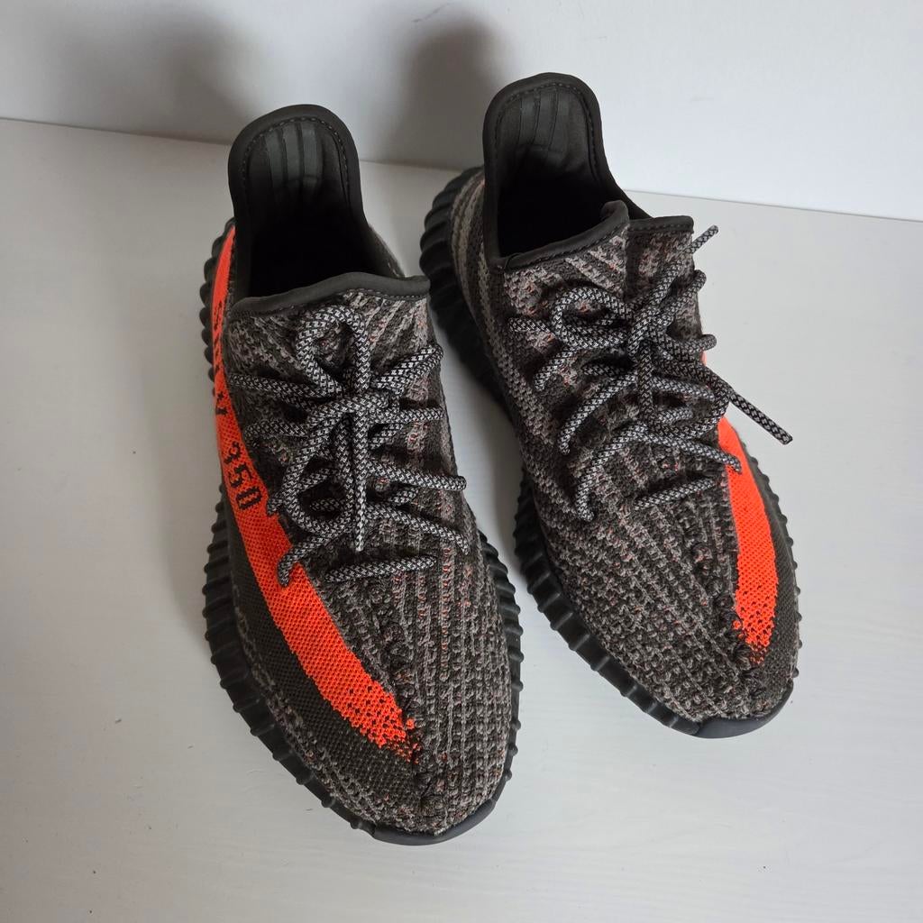 Orginele Adidas Yeezy Boost 350 V2 Beluga 2.0 - Maat 41.5, Overige kleuren, Ophalen of Verzenden, Adidas, Sneakers of Gympen