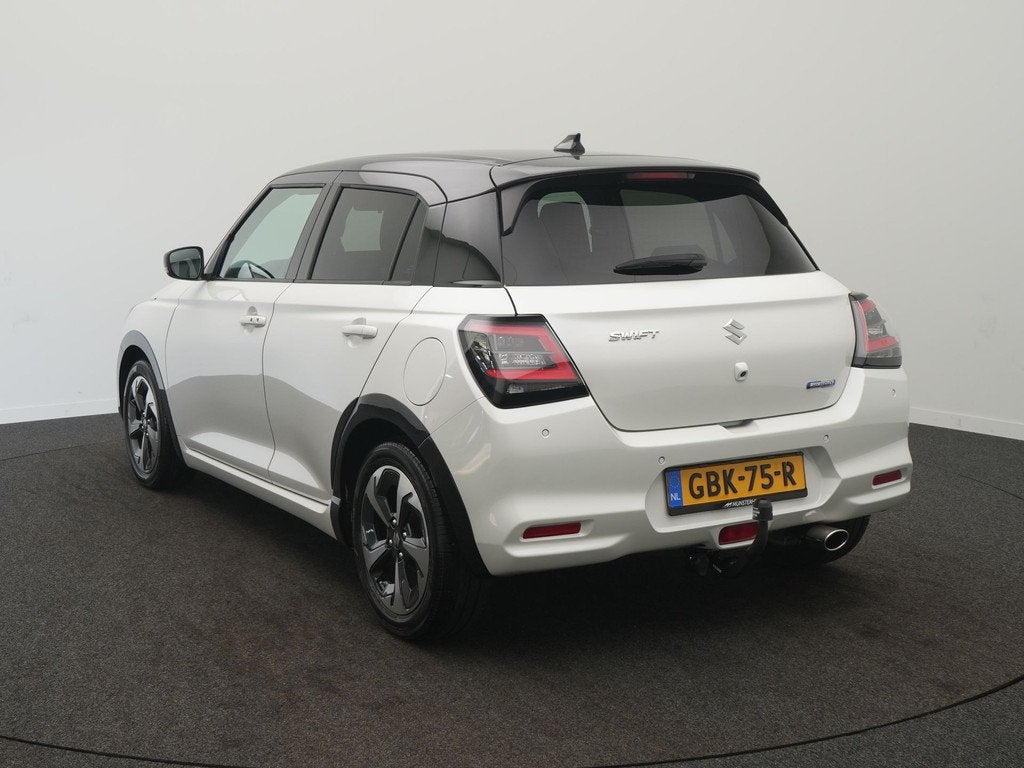 Suzuki Swift 1.2 Style Smart Hybrid - RIJKLAARPRIJS - 1e Eig, Stof, Gebruikt, 400 kg, Overige brandstoffen