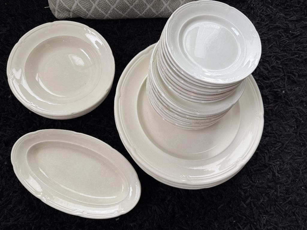 Koninginne Servies, Ophalen, Zo goed als nieuw, Wedgwood, Porselein