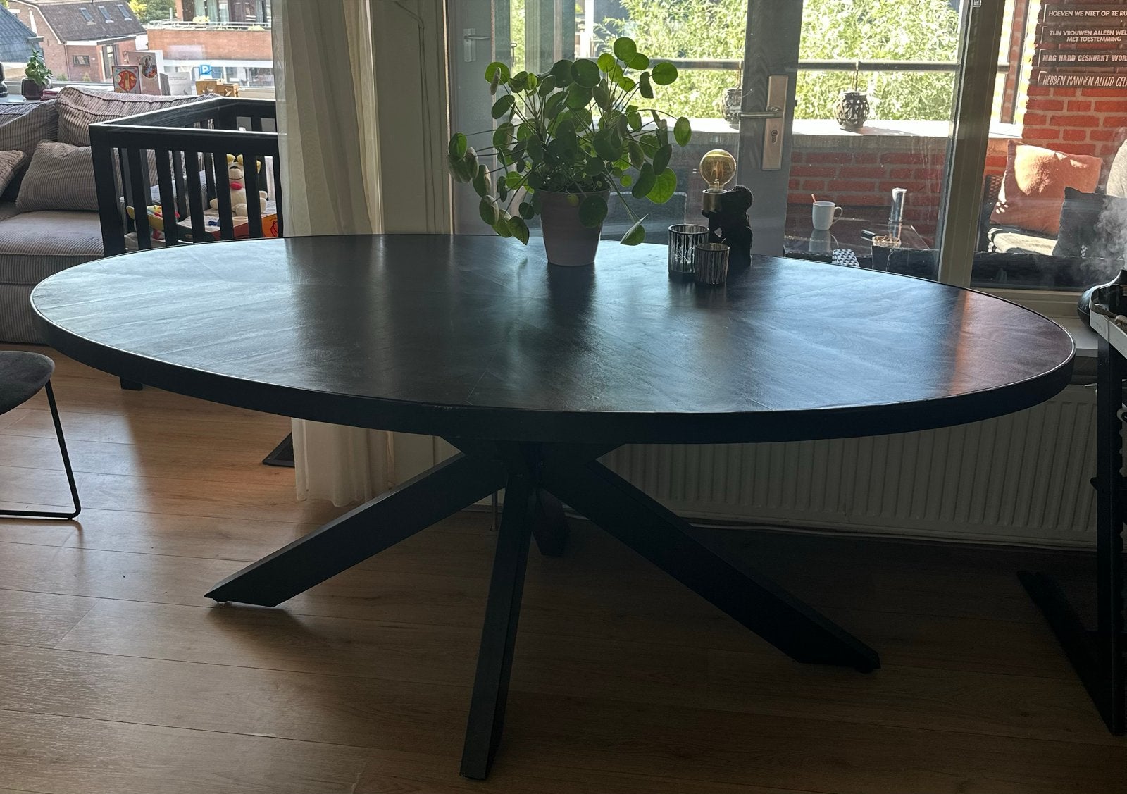 Ovale eettafel - 200x105 cm - 5 cm dik blad, Huis en Inrichting, Tafels | Eettafels, Ophalen, Gebruikt, 100 tot 150 cm, Vijf personen of meer