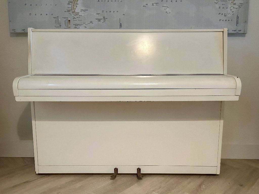 Witte Rameau Piano - Gebruikt maar in goede staat, Muziek en Instrumenten, Piano's, Ophalen, Gebruikt, Wit, Piano