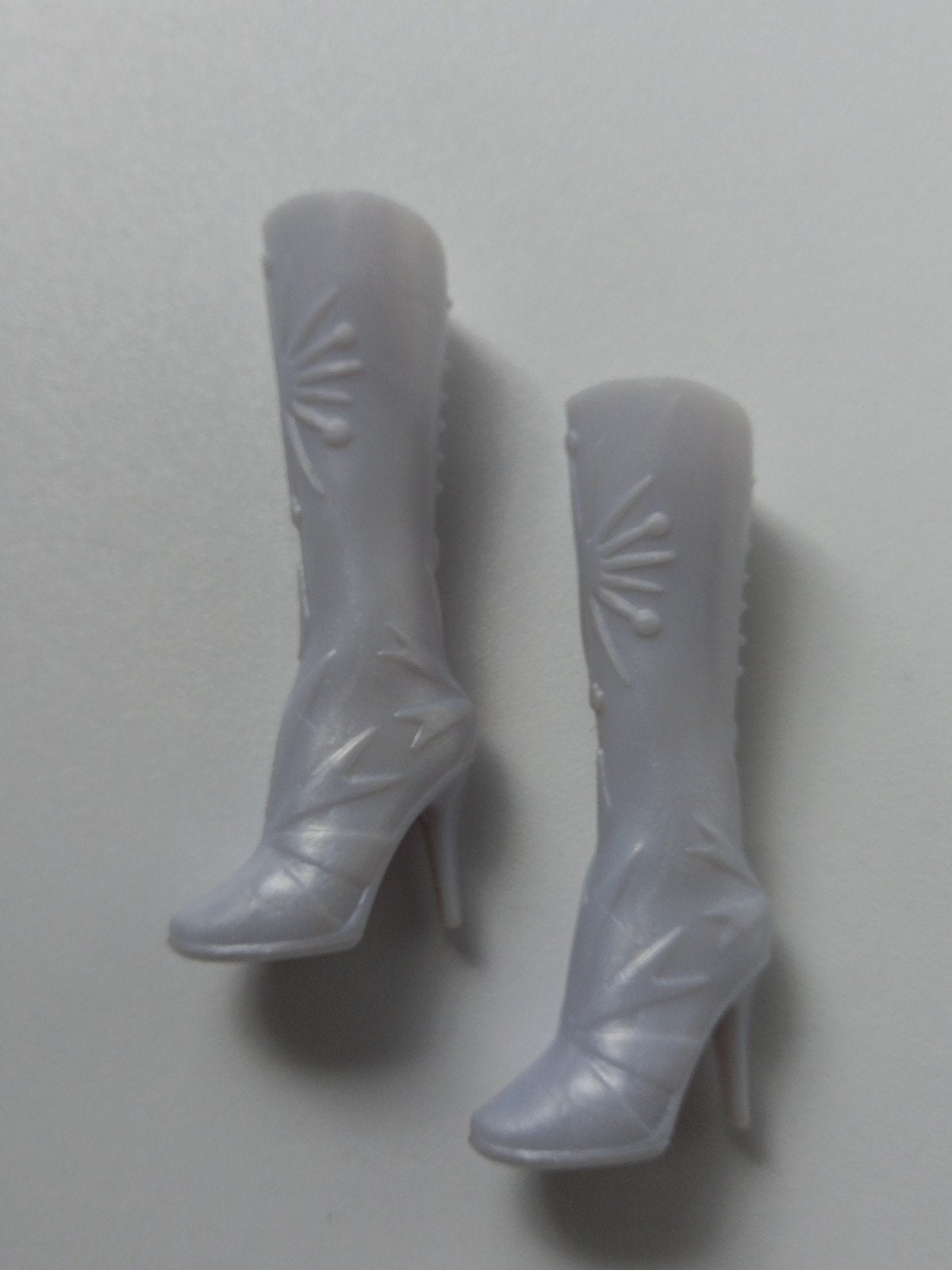 Disney Frozen Elsa Laarzen, Kinderen en Baby's, Verzenden, Zo goed als nieuw, Barbie