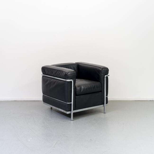 6x ACTIE!! Cassina LC2 Le Corbusier fauteuil Zwart Leer, Niet ingevuld, Gebruikt, Minder dan 75 cm, Niet ingevuld
