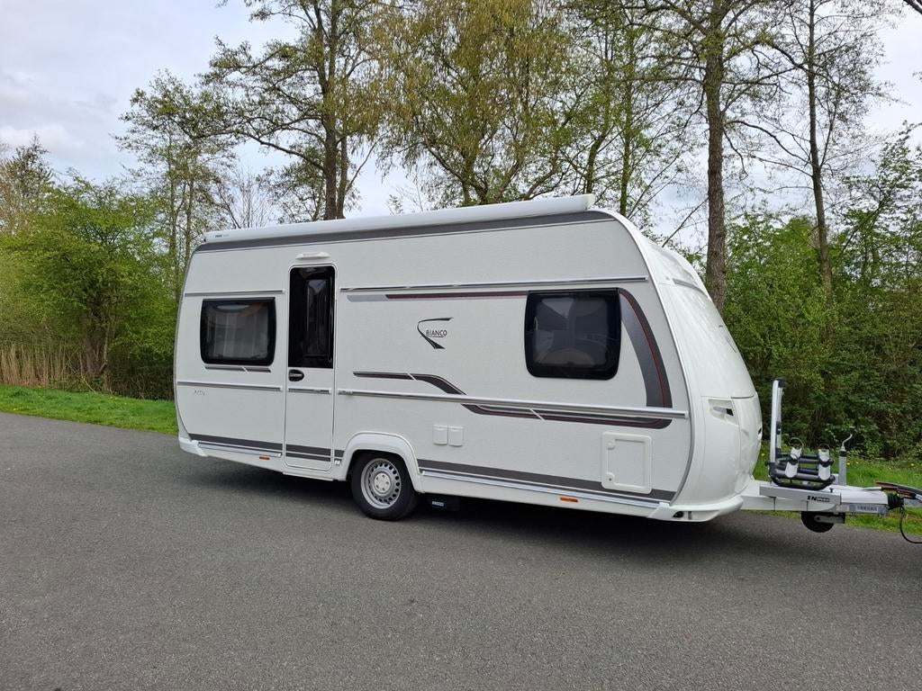 Fendt Bianco 445 Activ 2022, Caravans en Kamperen, Rondzit, Particulier, Luifel, Tot en met 4