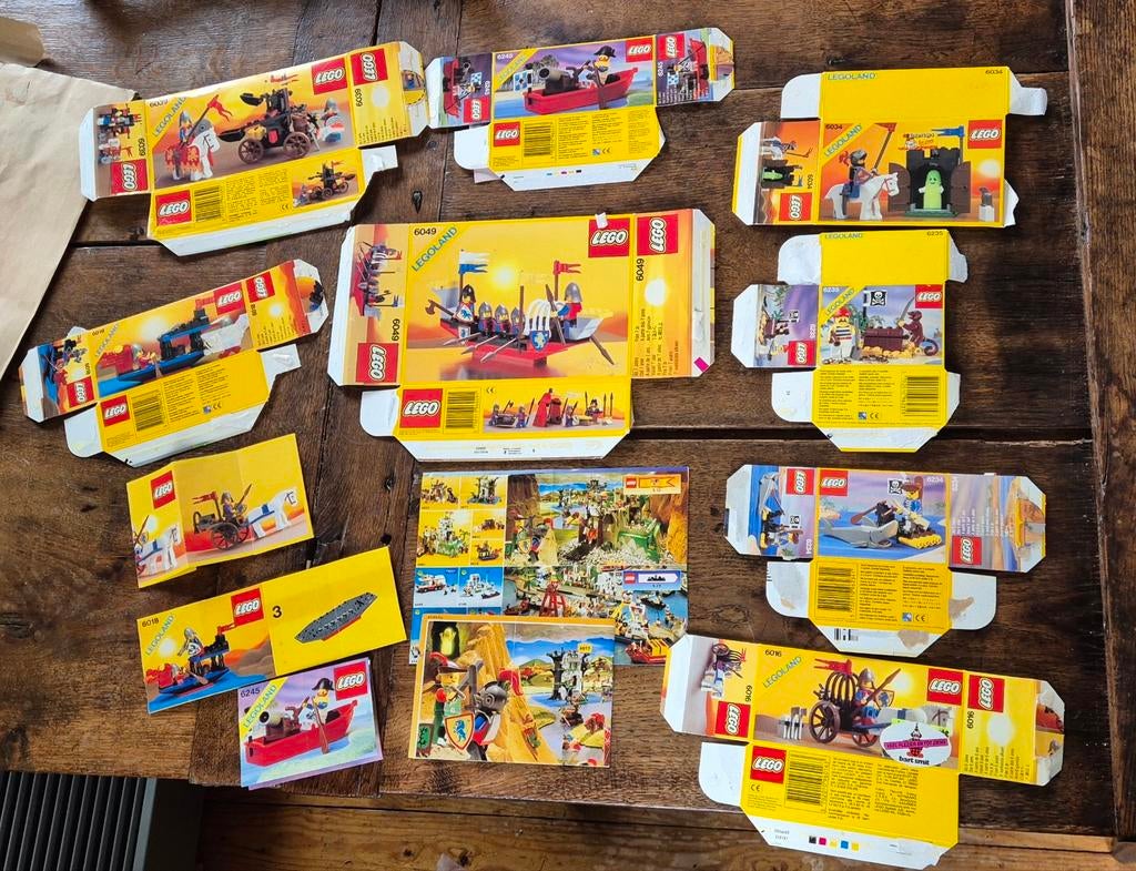 Vintage LEGO doosjes en boekjes jaren '80 & '90, Kinderen en Baby's, Speelgoed | Duplo en Lego, Ophalen of Verzenden, Gebruikt