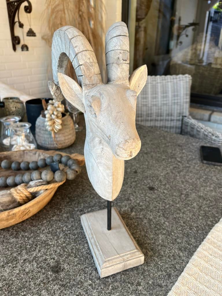 Houten ram hoofd op standaard., Ophalen of Verzenden, Gebruikt