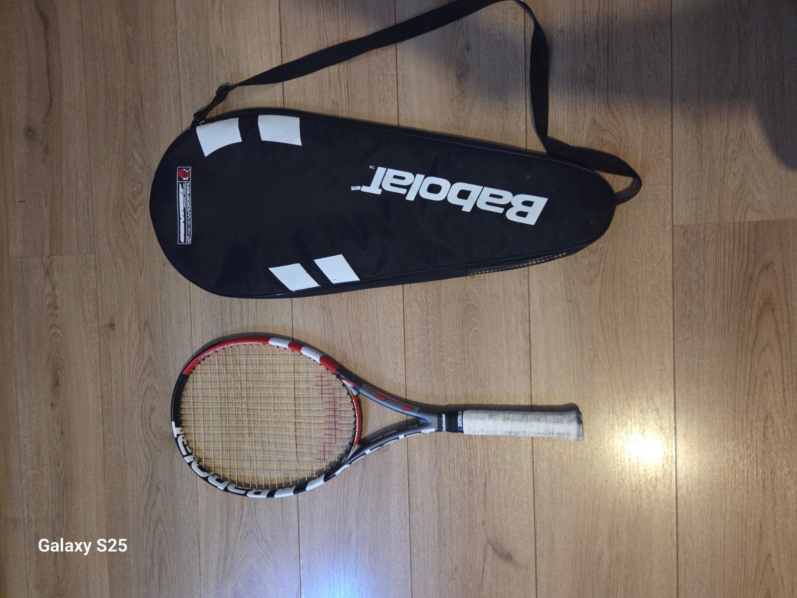 Babolat Tennissracket 268g, 645cm² blad, Sport en Fitness, Tennis, Gebruikt, L4, Ophalen of Verzenden, Racket