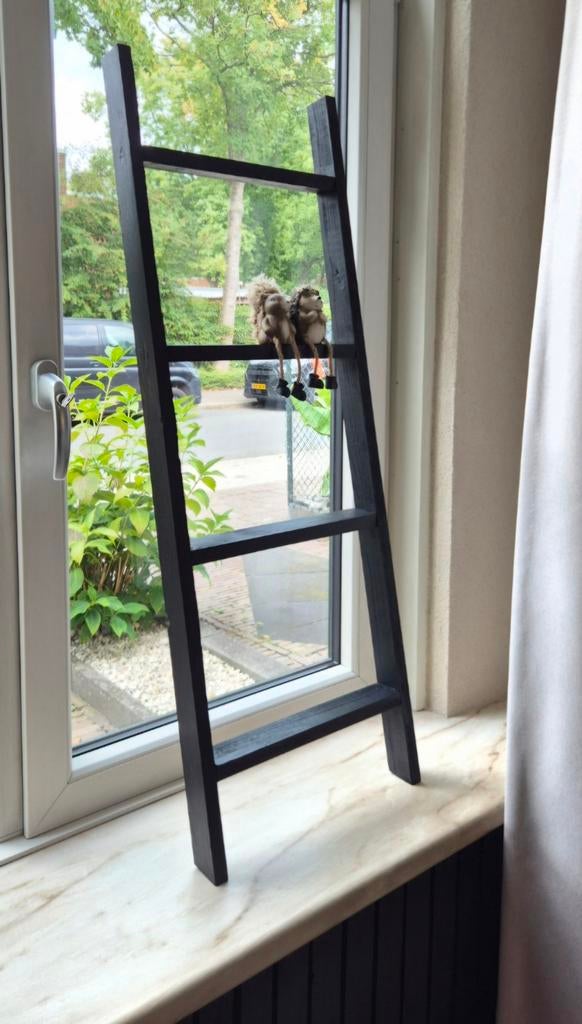 Decoratie trapje, Ophalen