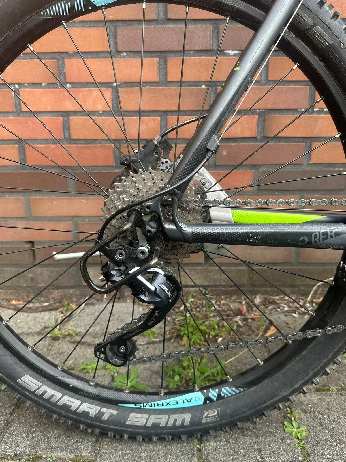 Foto 3 van Cube attention mountainbike