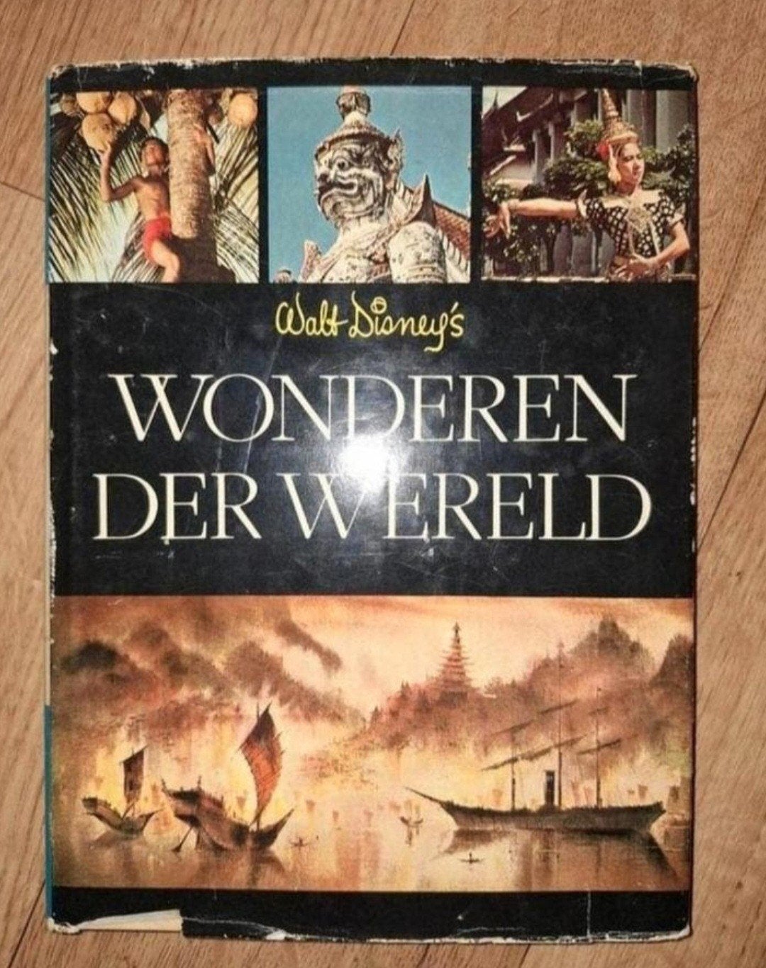 Geïllustreerde Gezinsatlas - Samengesteld door Bosatlas, Gelezen, Bosatlas, Ophalen of Verzenden, 1800 tot 2000