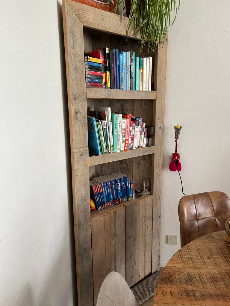 Steigerhouten hoekkast, Huis en Inrichting, Kasten | Boekenkasten, Ophalen, 50 tot 100 cm, Zo goed als nieuw, 150 tot 200 cm