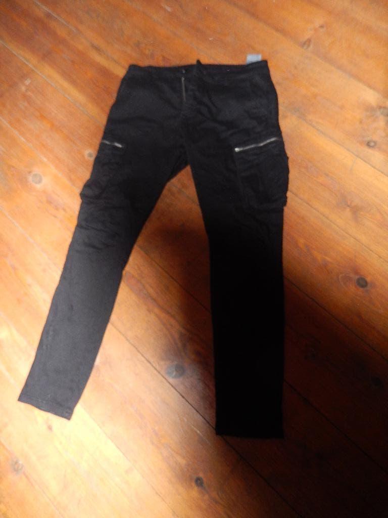 Zwarte spijkerbroek maat 30 (merk DEF clothing), Ophalen, Zo goed als nieuw, Zwart, W30 - W32 (confectie 38/40)