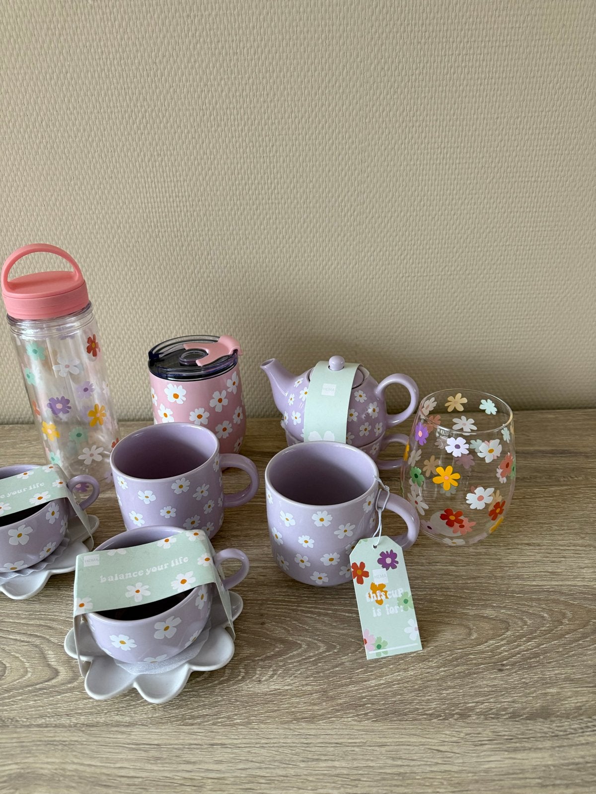 Leuke HEMA theepot, kopjes en meer met madeliefjes, Huis en Inrichting, Paars, Nieuw, Steen/keramiek, Ophalen