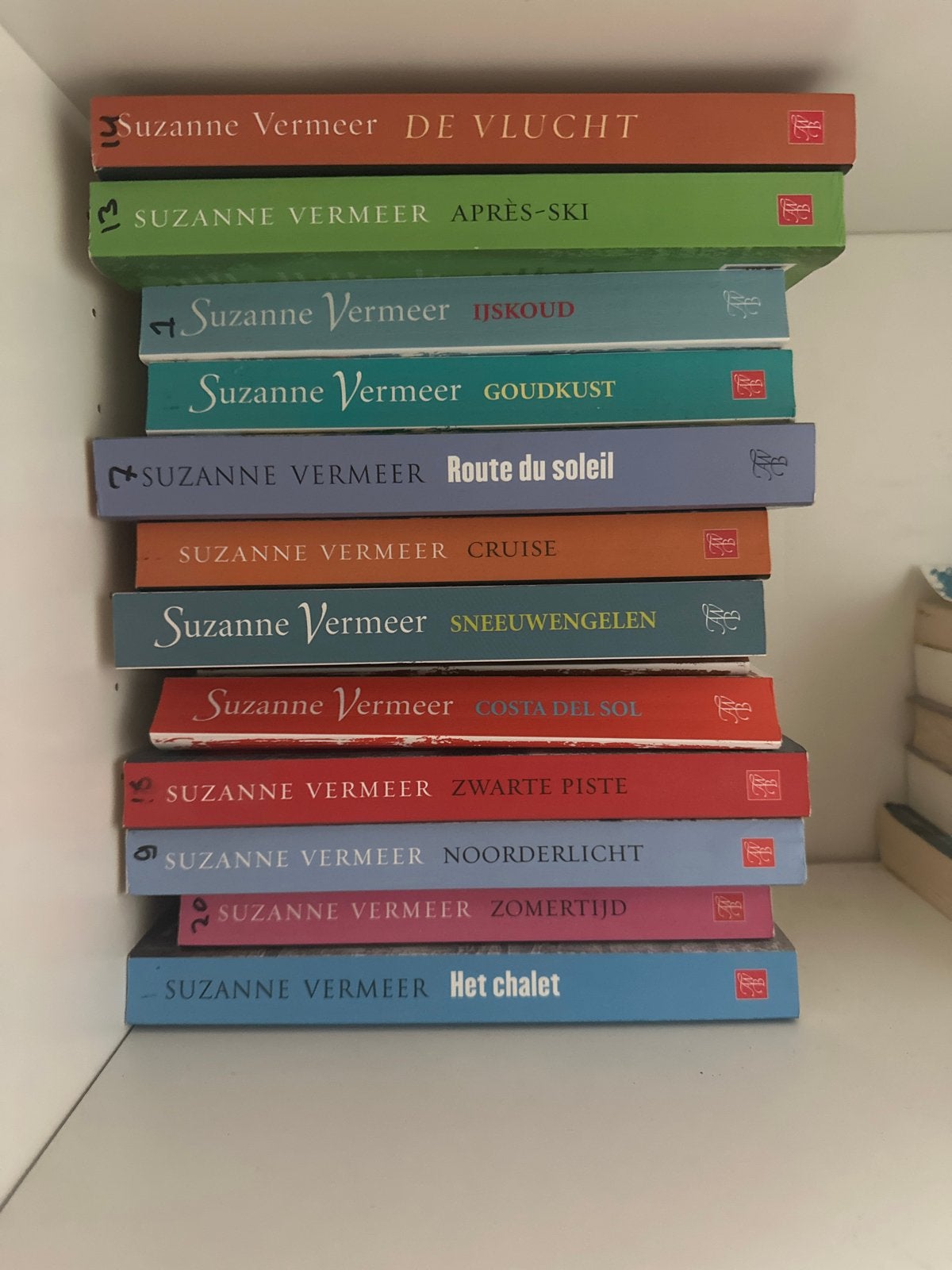 Grote collectie Suzanne Vermeer boeken - Diverse titels, Ophalen of Verzenden, Gelezen, Nederland