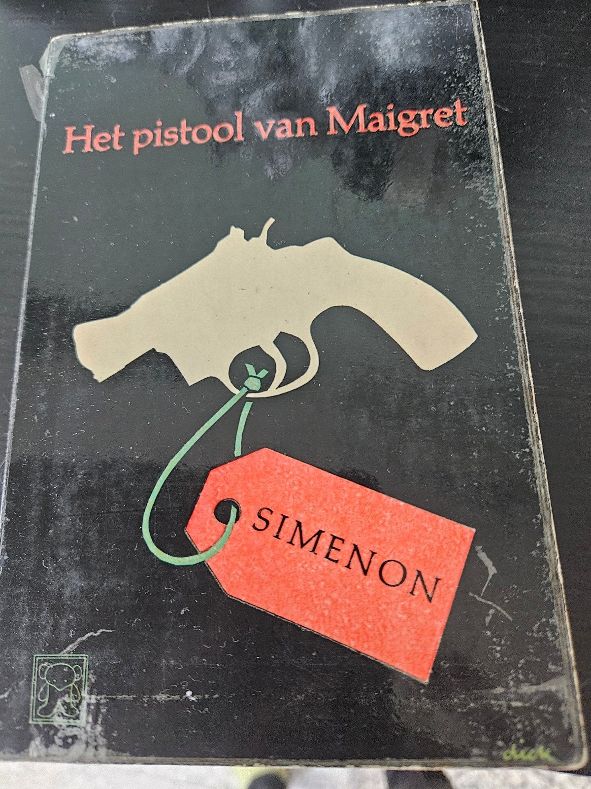 Het pistool van Maigret - Georges Simenon (Zwarte Beertjes), Ophalen of Verzenden, Gelezen, Georges Simenon