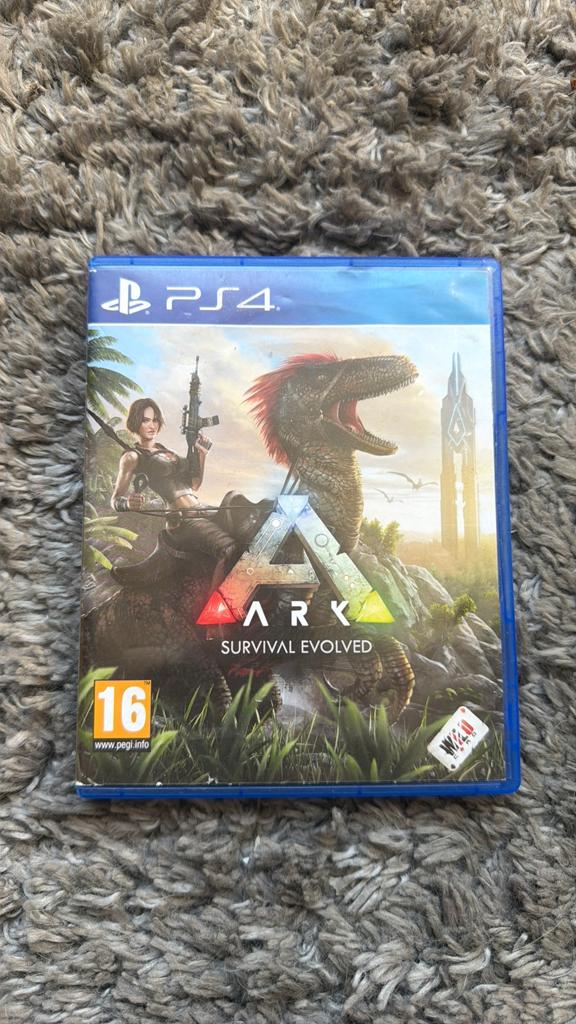 ark survival evolved ps4, Ophalen of Verzenden, Zo goed als nieuw