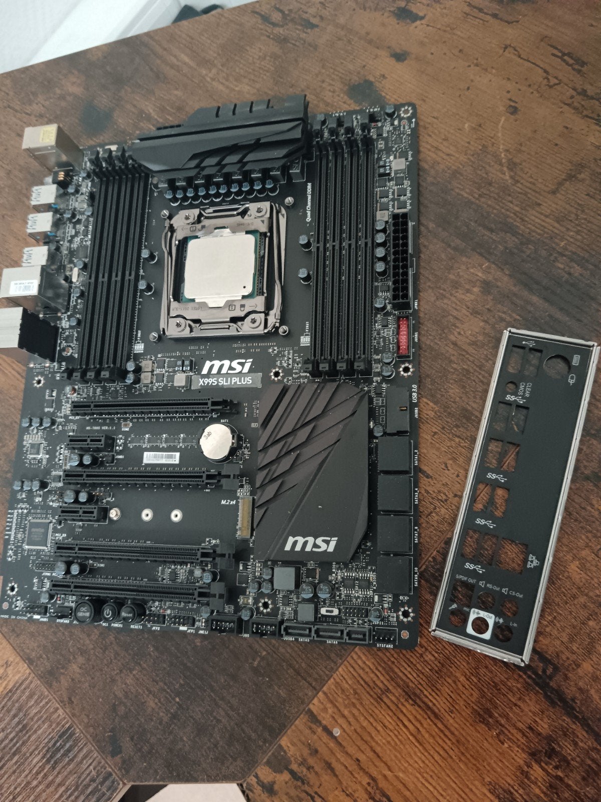MSI X99S SLI Plus moederbord met Intel i7-5820K CPU, Gebruikt, MSI Computer Corp., 901 Canada Ct, City of Industry, CA 91748, USA
