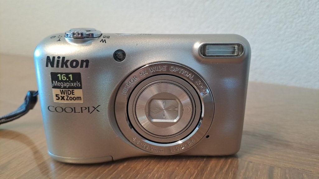 Nikon Coolpix pocket camera, Gebruikt, 16 megapixels, Ophalen of Verzenden, Compactcamera