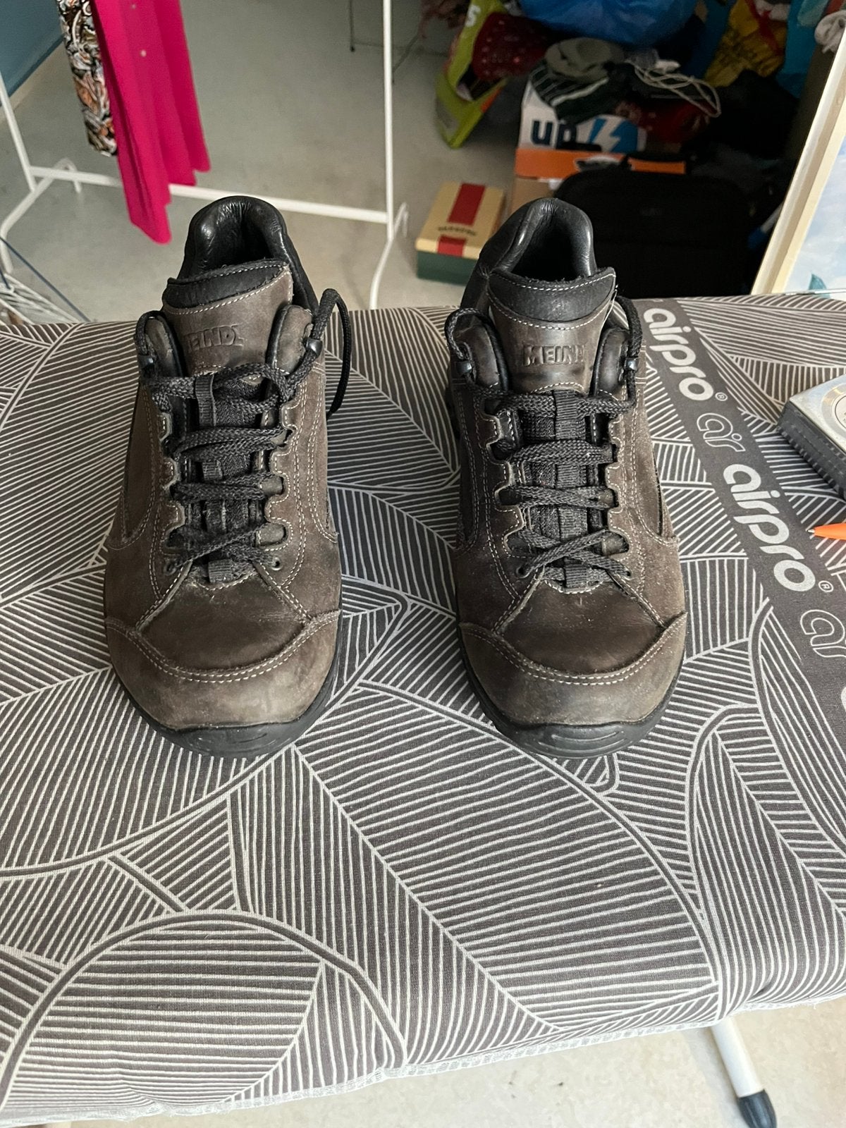 Zgan wandelschoenen vsn het merk Meindl maat 44, Ophalen, Zo goed als nieuw, Schoenen