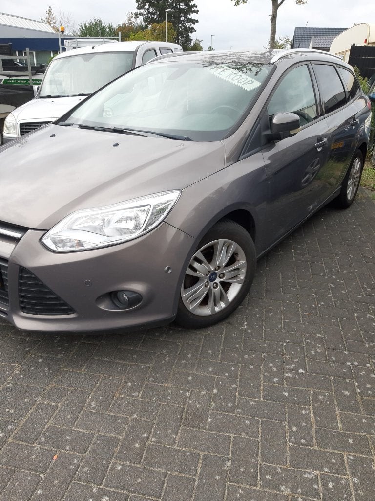 Ford Focus 1.0 Ecoboost 92KW Wagon 2013 Bruin, Auto's, Euro 5, Bruin, Handgeschakeld, 3 cilinders