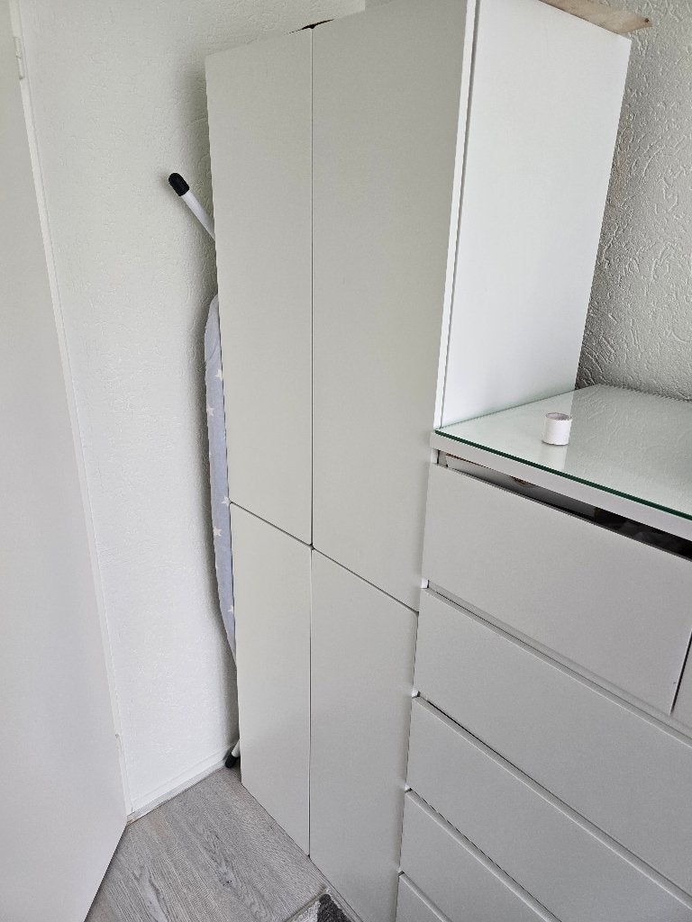 Ikea kast kleding kast, Ophalen, Met deur(en), 50 tot 100 cm, Zo goed als nieuw