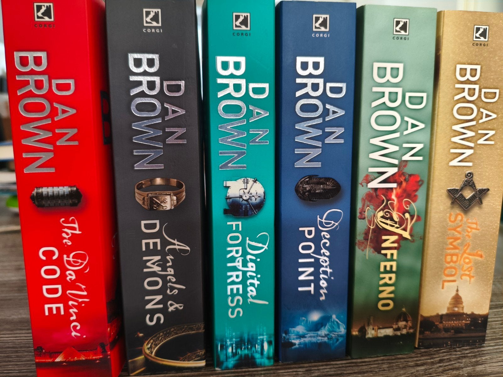 Dan Brown Boeken 6 stuks, Boeken, Ophalen of Verzenden, Gelezen, Dan Brown