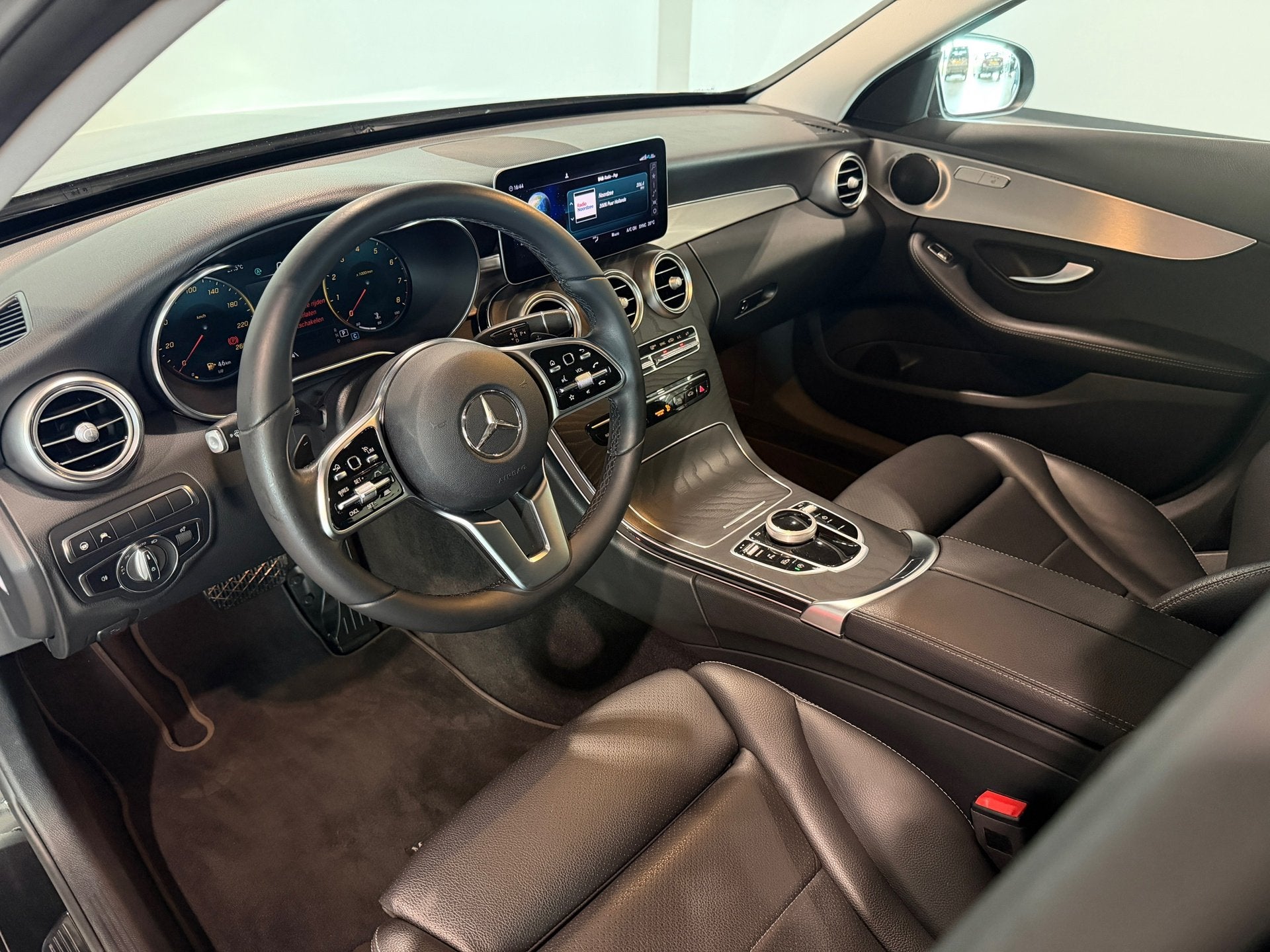 Mercedes-Benz C-klasse Estate 180 VirtualDash|Adapt.Cruise|E, Auto's, Automaat, Dealer onderhouden, Automatische klimaatregeling