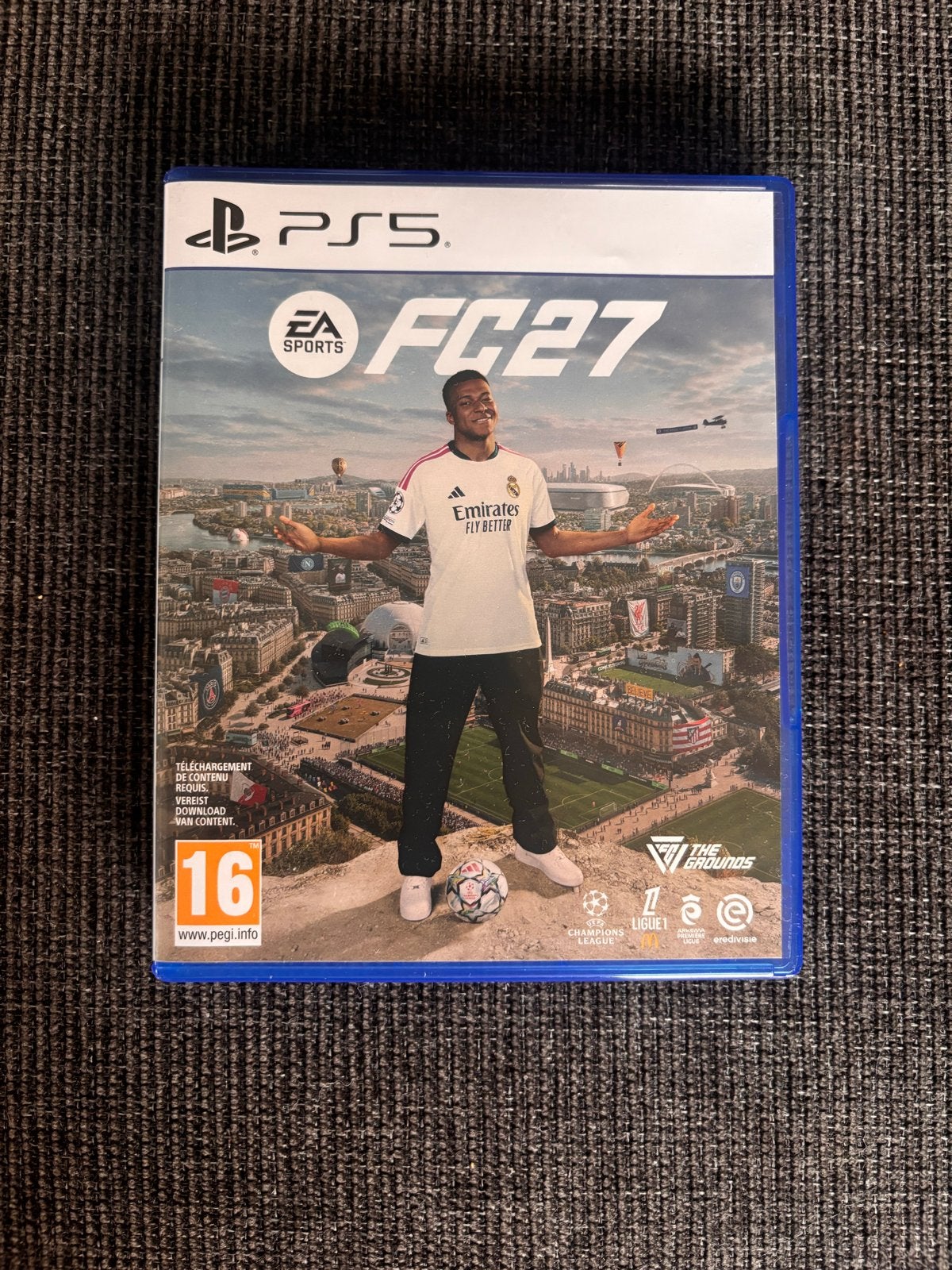 EA Sports FC 27 PS5 - Zo goed als nieuw, Ophalen, Eén computer, Zo goed als nieuw, Sport